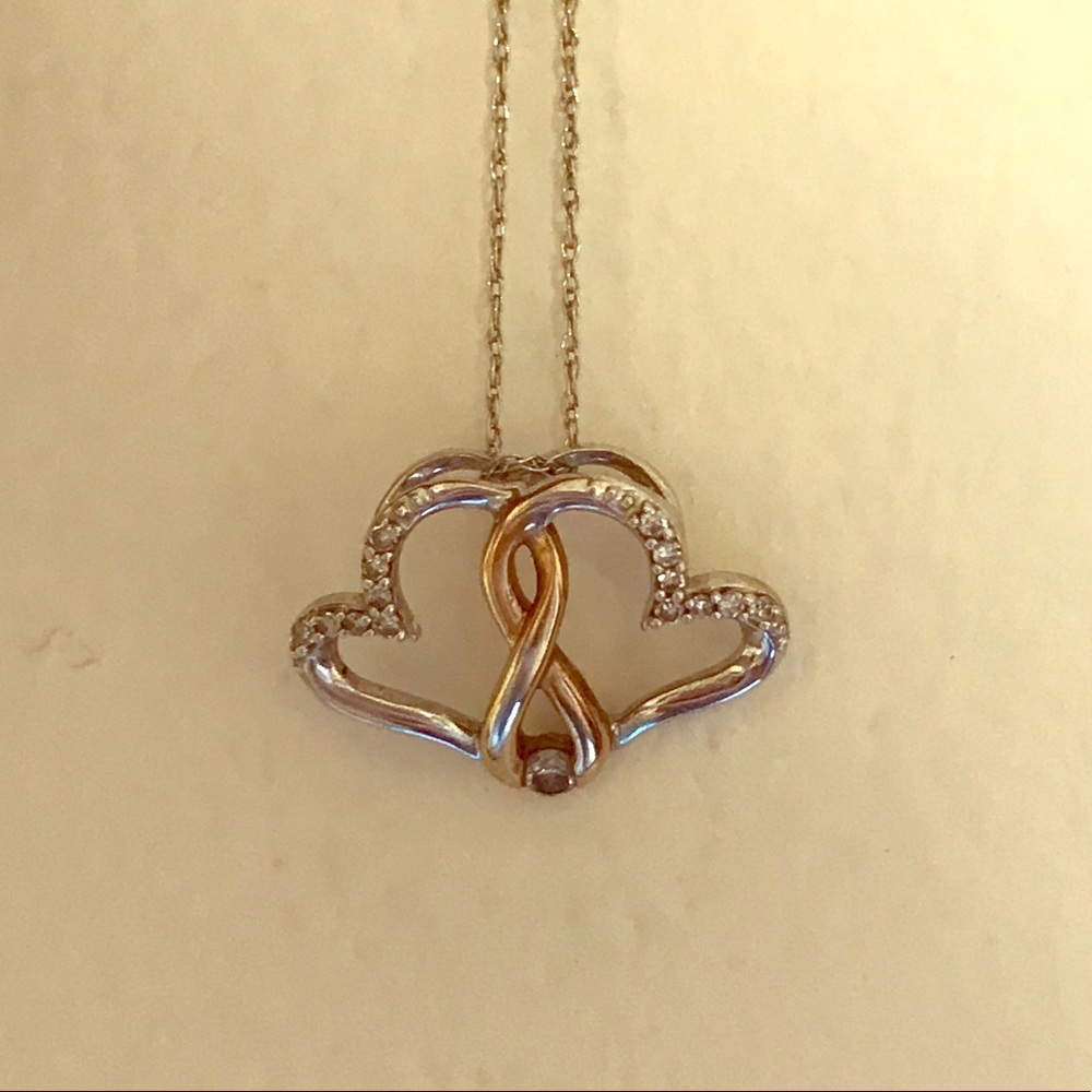 Heart infinity necklace 💖